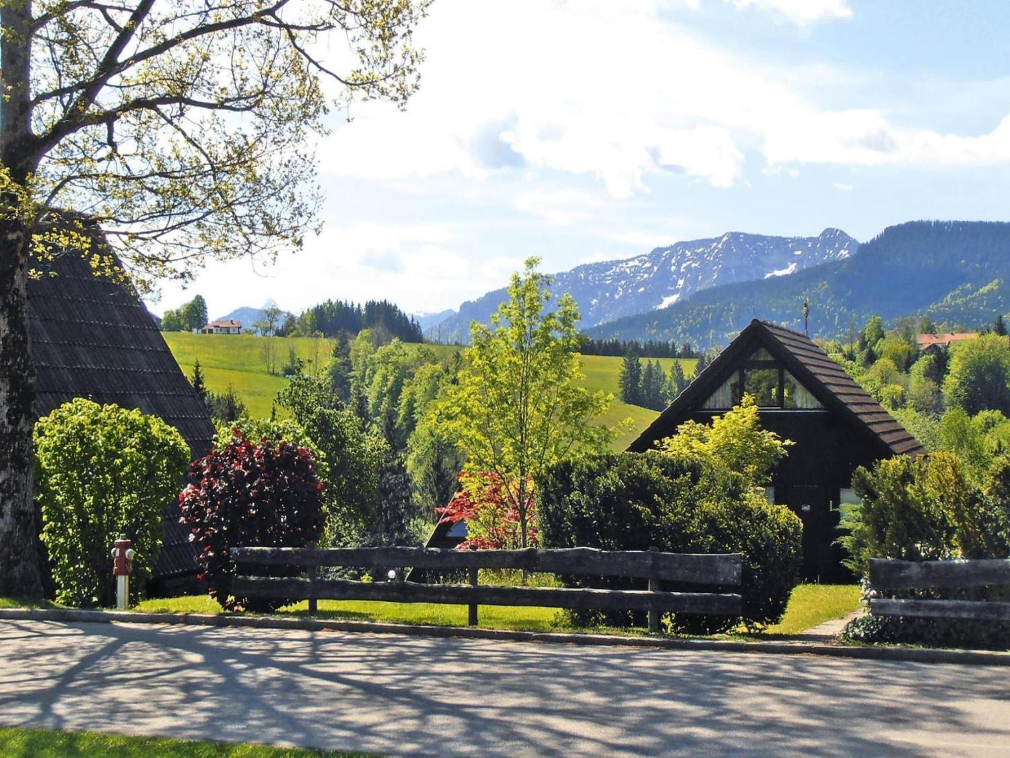 Holiday Village Vorauf Siegsdorf Exterior foto